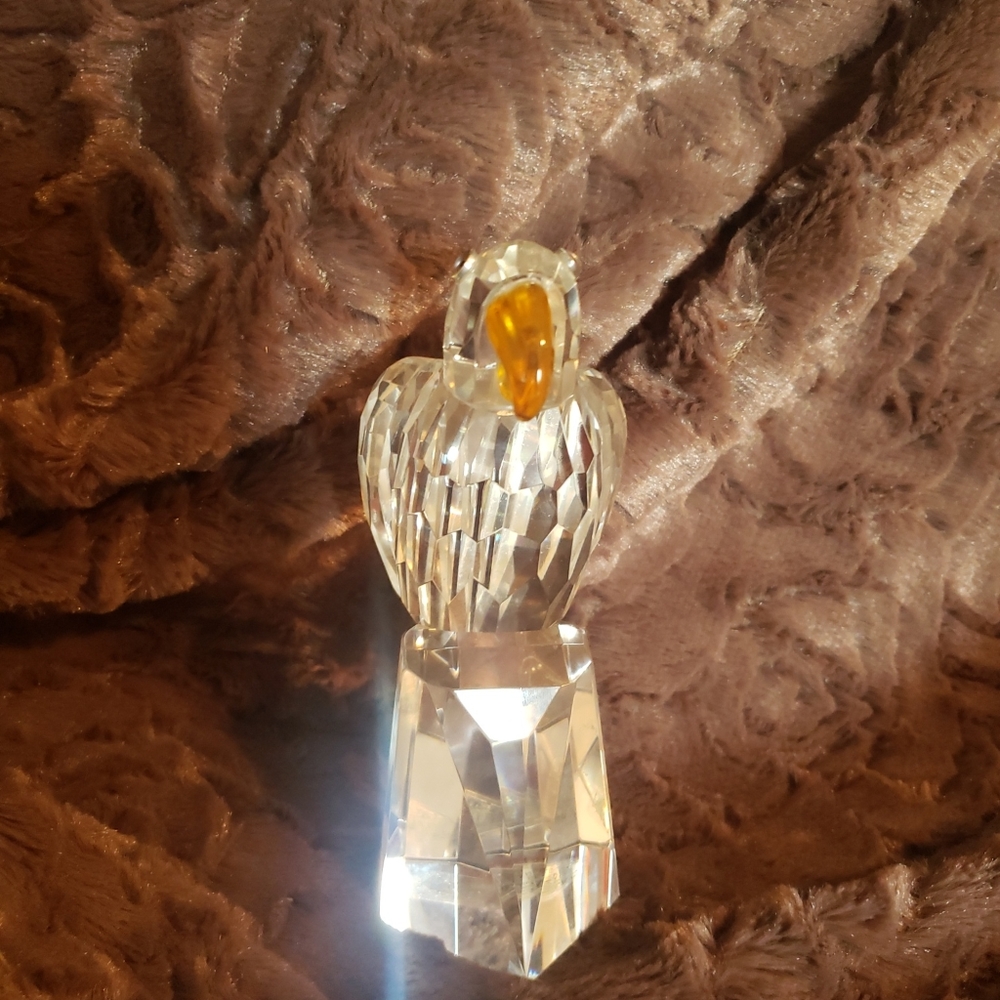 Shannon Crystal by Godinger Parrot Crystal Sculpture - 6 1/2" Tall